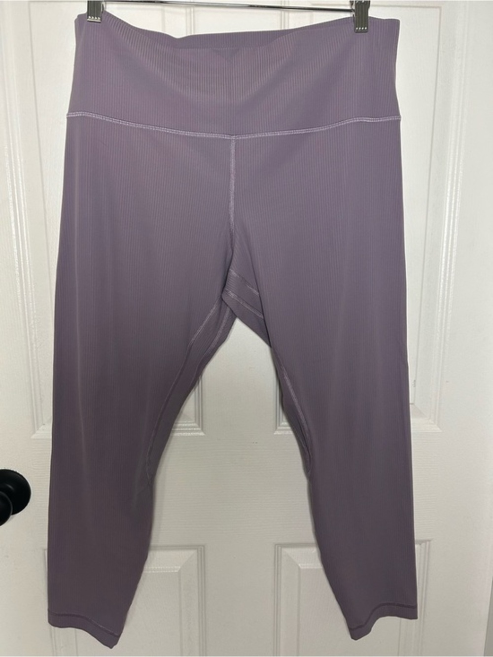 Ribbed Cropped Leggings - Light Lavender